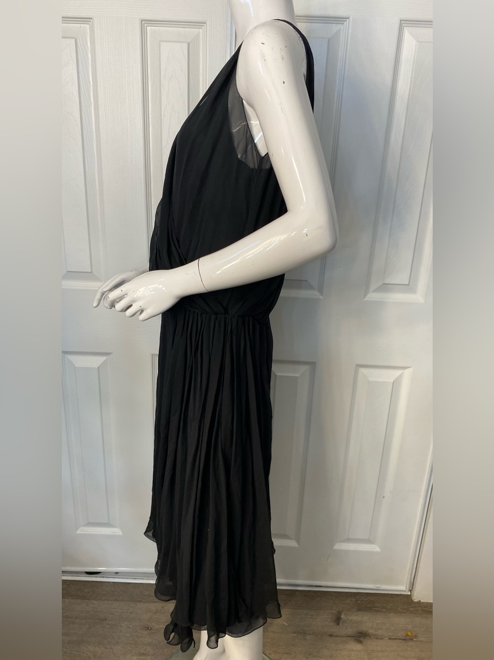 💯Silk Max Studio Black Layered Draped Midi Dress - Picture 3 of 11